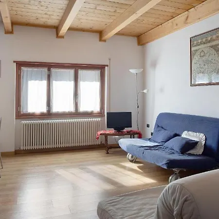 Vakantiehuis Atirano *