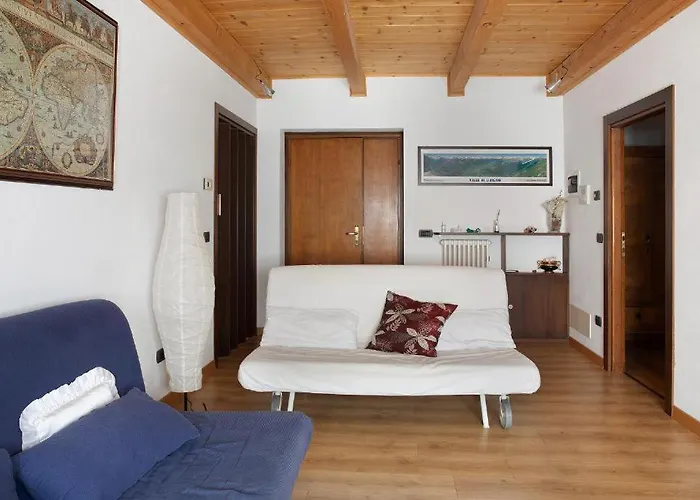 Vakantiehuis Atirano Tirano